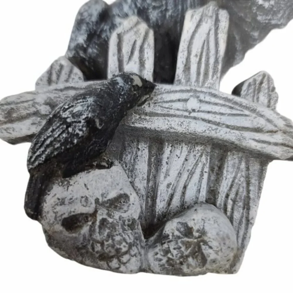 Graveyard Cat On Fence Bird & Skull Statue Decor